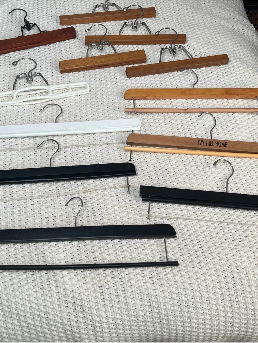 Wooden Hangers/Plastic Hangers Pants Skirts Clamps Lot Of 12 Various Sizes